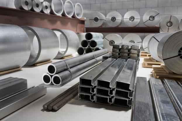 How do changes in steel distribution channels affect prices